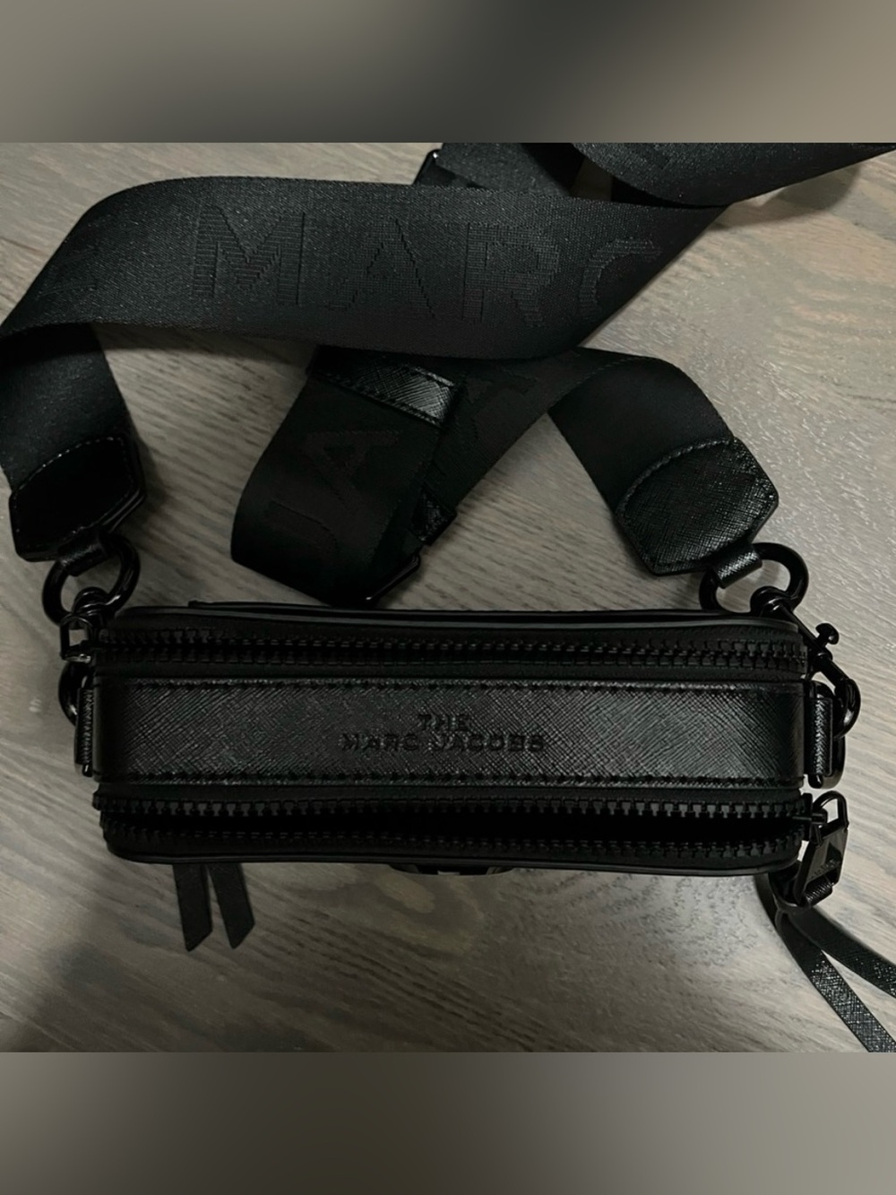 Marc Jacobs Black Compact Snapshot Crossbody - Picture 3 of 5